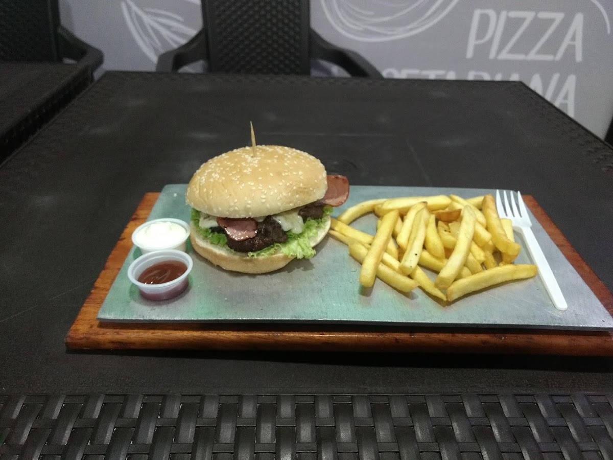 Club De La Pizza Photos 2